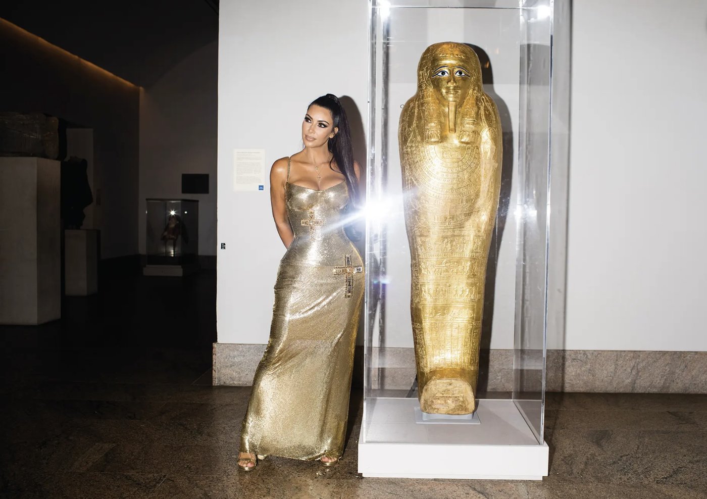 The $400 Million Coffin and How Much Of Museum Exhibits Are Stolen