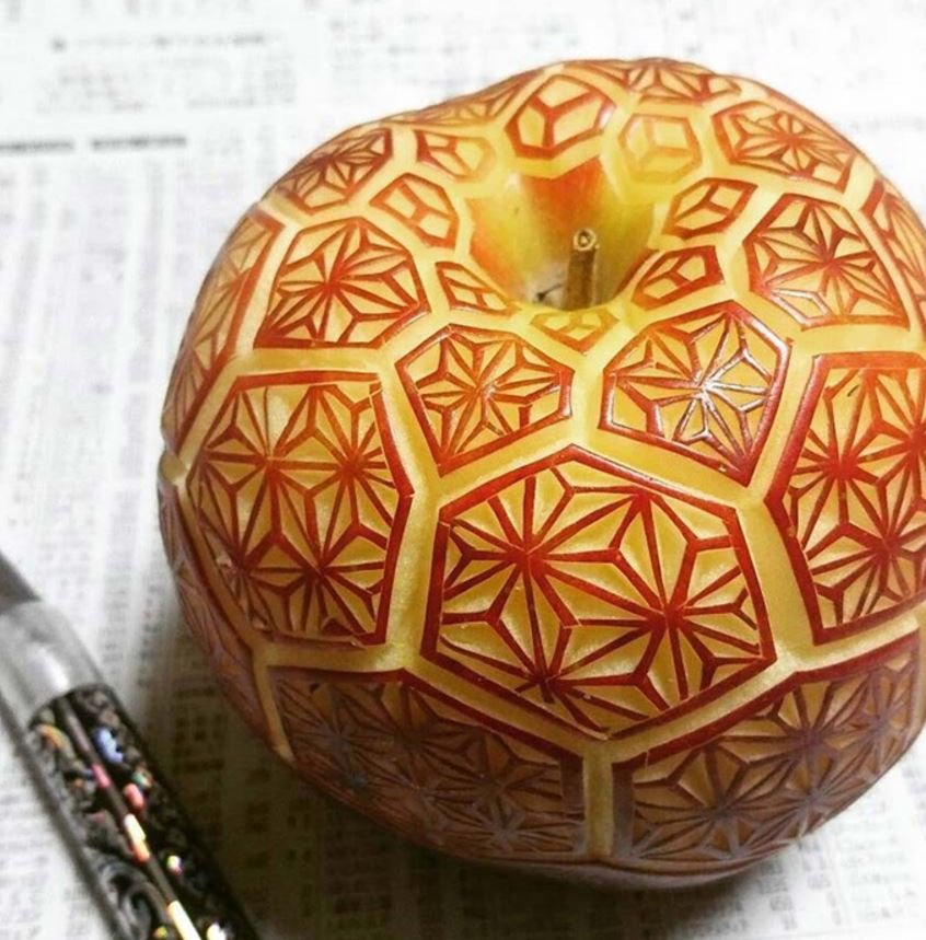 Japanese Artist Painstakingly Carves Fruit With Exacto Knife