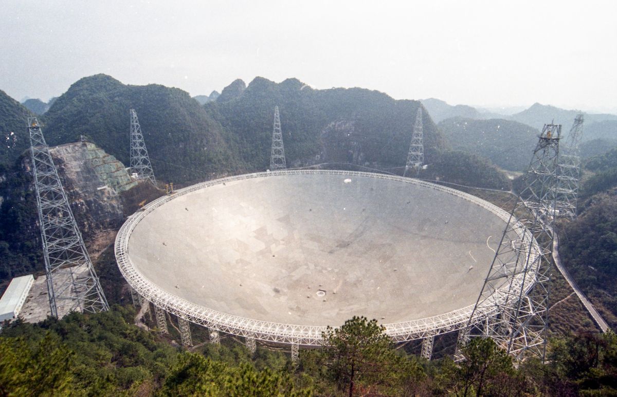 China Detects Alien Signals, Google Creates Sentient A.I ... Then Both Say These Things Never Happened