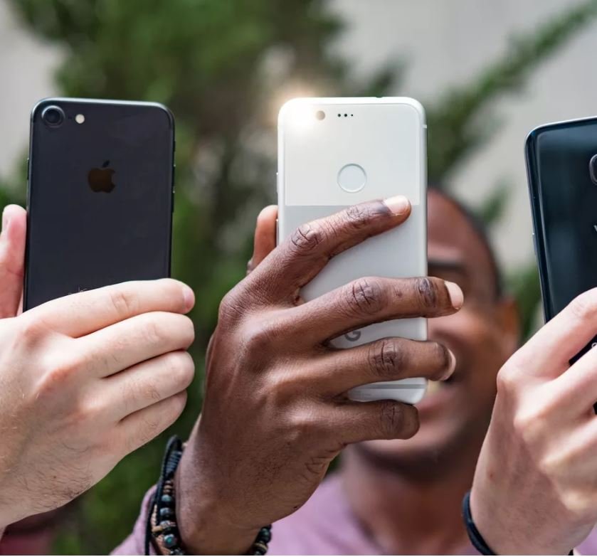 Your Next Camera Will Retouch Your Pictures While You Take Them