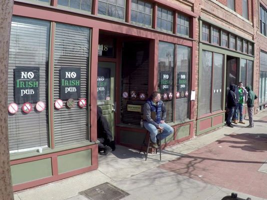 The "No Irish Pub" Refuses To Serve Irish People On St. Patrick's Day
